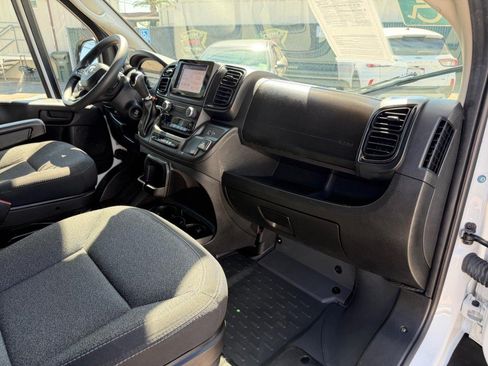 Used 2023 RAM ProMaster 2500 FWD image 51