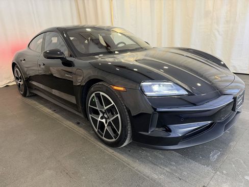 Certified 2025 Porsche Taycan image 7