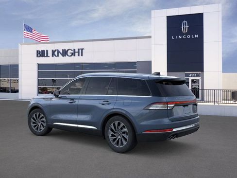 New 2025 Lincoln Aviator AWD image 4