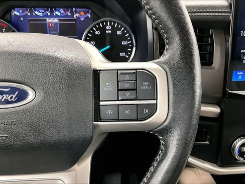 Used 2024 Ford Expedition Max XLT image 24