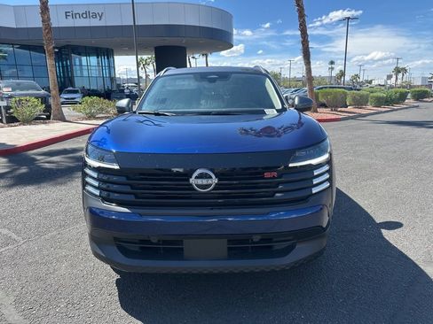 Used 2025 Nissan Kicks SR image 2