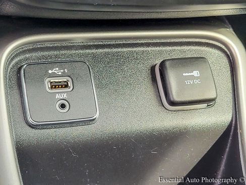 Used 2021 Jeep Compass Latitude FWD image 20
