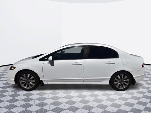 Used 2010 Honda Civic EX-L image 4