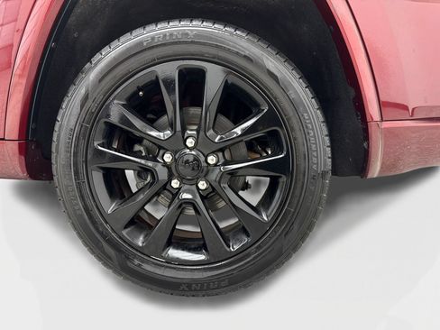 Used 2019 Jeep Grand Cherokee Altitude RWD image 48