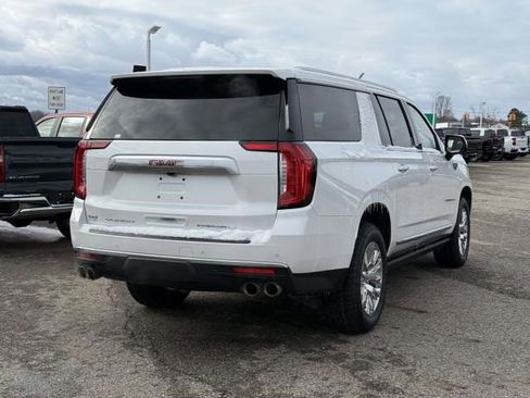 Certified 2022 GMC Yukon XL Denali image 5