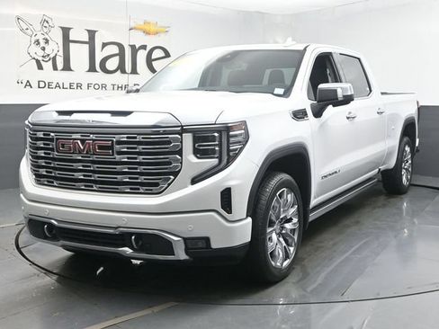 Used 2024 GMC Sierra 1500 Denali w/ Denali Reserve Package AWD/4WD image 35