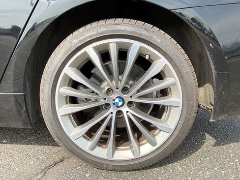 Used 2022 BMW 530i xDrive image 34