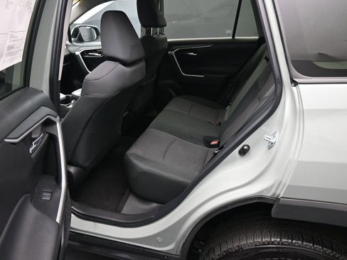 Used 2023 Toyota RAV4 XLE image 21
