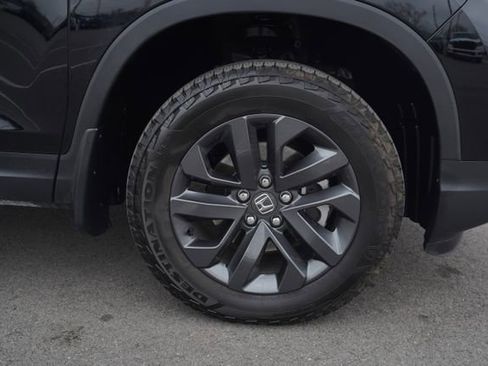 Used 2025 Honda Ridgeline Sport image 41