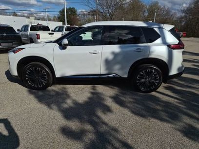 Used 2024 Nissan Rogue Platinum w/ Platinum Premium Package