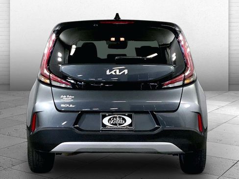 Certified 2025 Kia Soul LX w/ LX Technology Package FWD image 3
