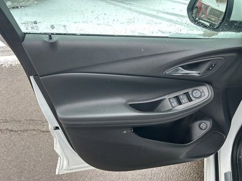 Used 2022 Buick Encore GX Select w/ Sport Touring Package image 19