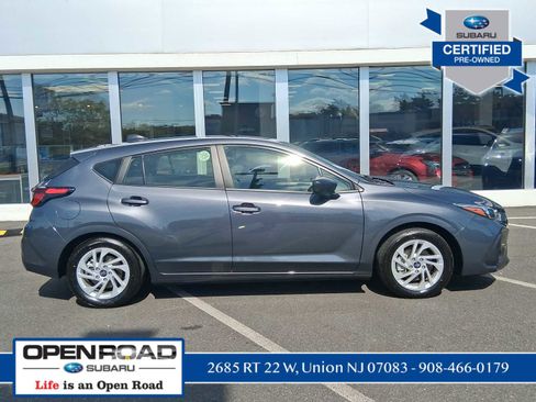 Certified 2025 Subaru Impreza 2.0i image 4