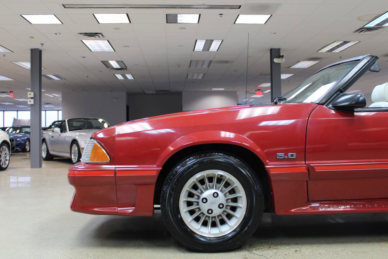 Used 1987 Ford Mustang GT RWD image 34