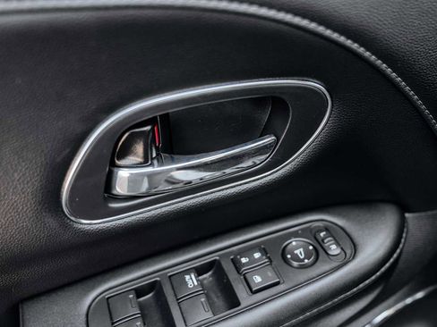 Used 2022 Honda HR-V EX-L image 20