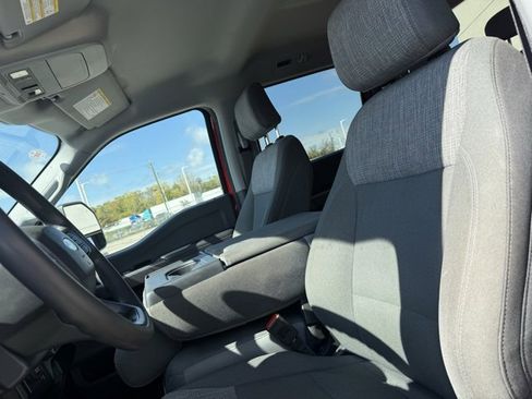 Used 2025 Ford F350 XLT image 12