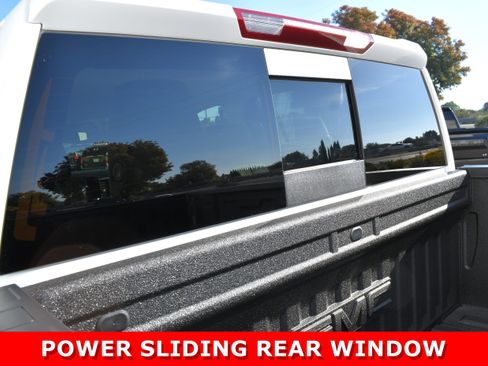 New 2026 GMC Sierra 1500 SLE w/ Preferred Package image 8