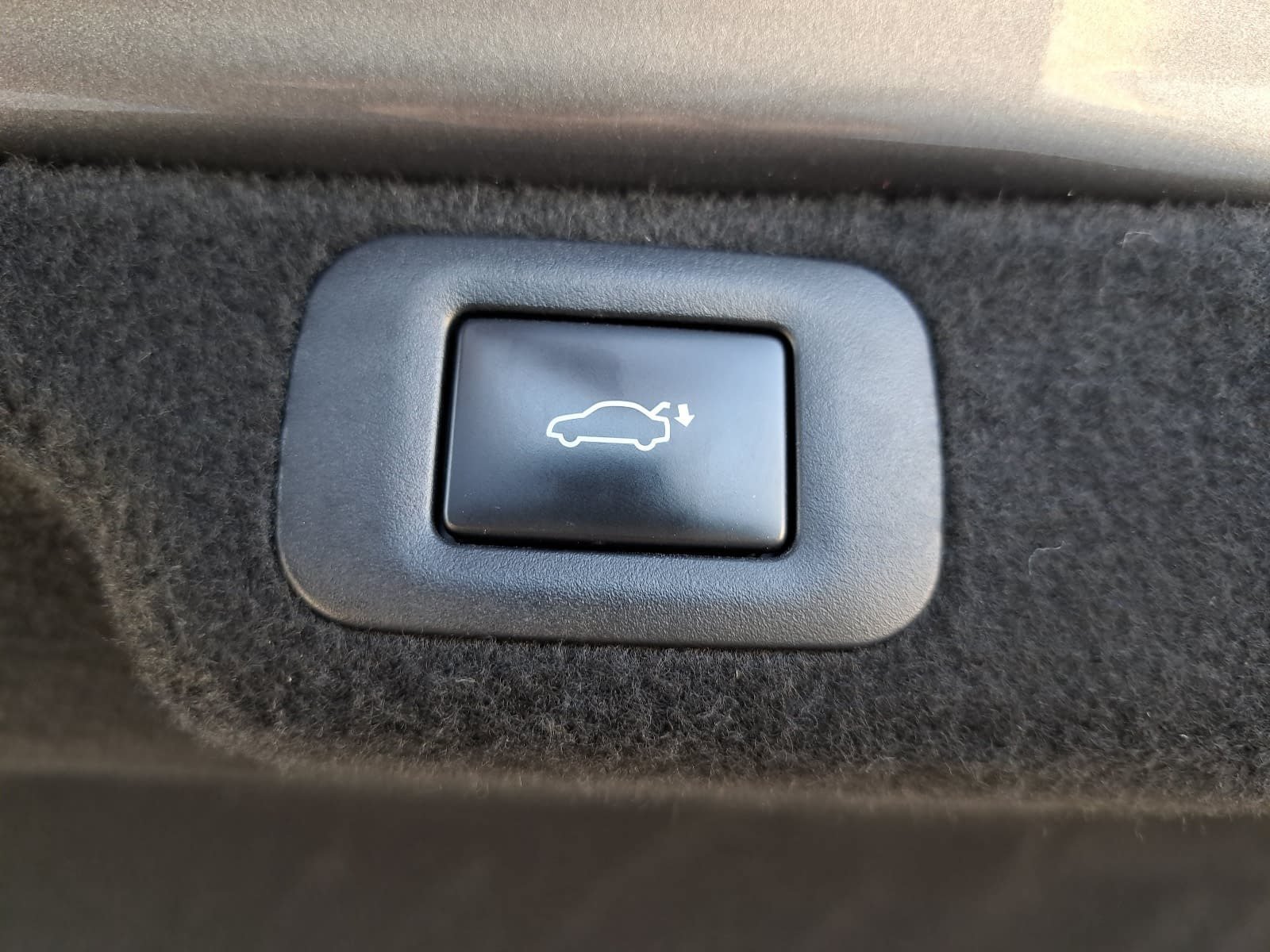 Used 2023 Lexus LS 500 w/ Interior Upgrade Package RWD image 15