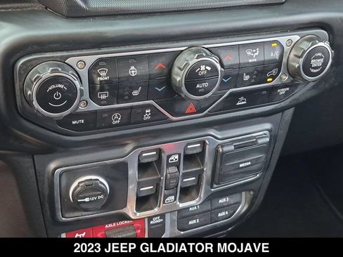 Used 2023 Jeep Gladiator Mojave w/ Cold Weather Group AWD/4WD image 22