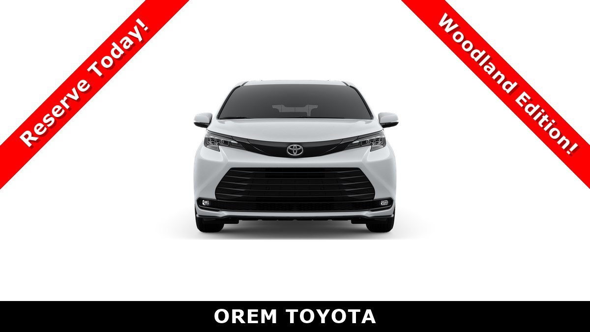 New 2026 Toyota Sienna XLE Woodland Edition AWD/4WD image 17