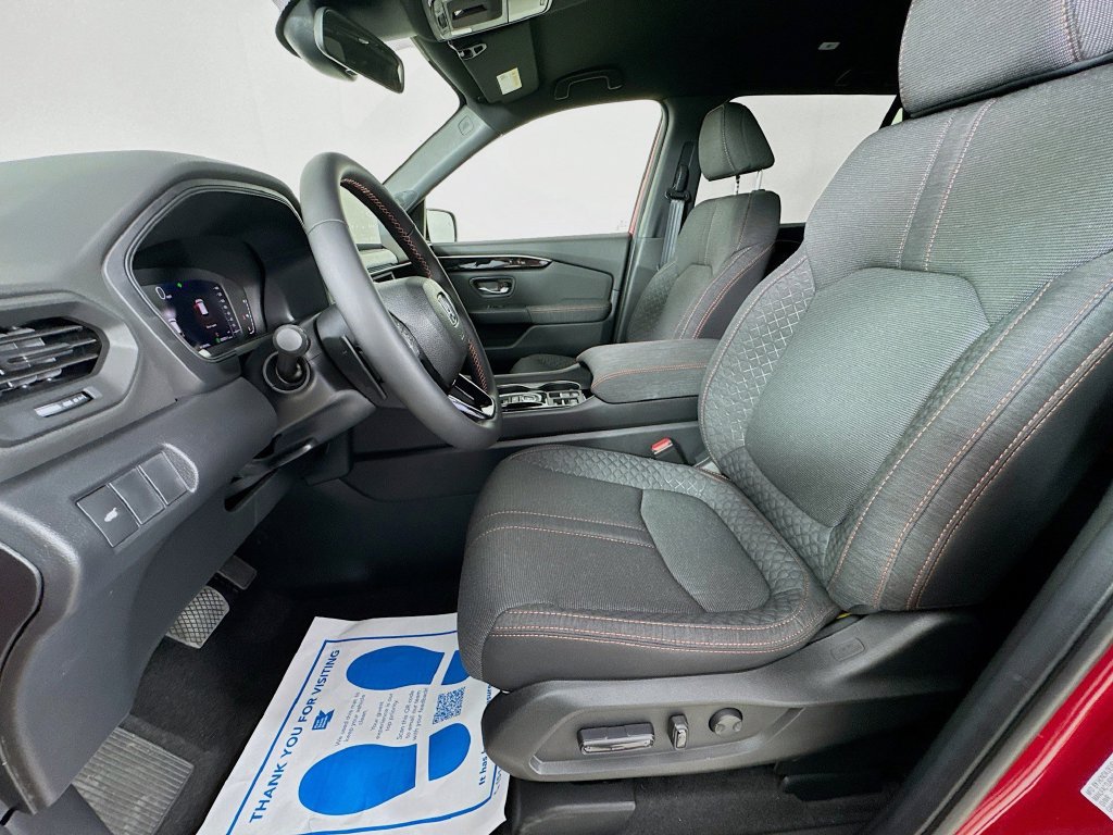 Used 2026 Honda Pilot Sport image 28