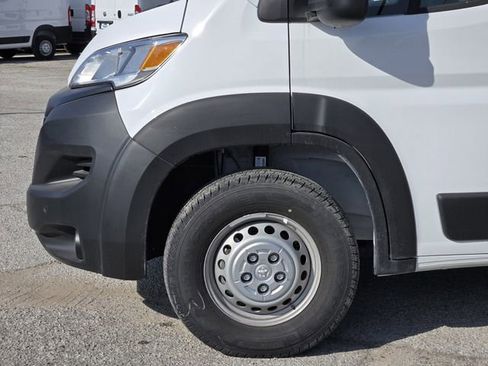 New 2024 RAM ProMaster 2500 w/ Safety Group FWD image 5