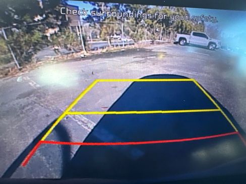 Used 2017 Hyundai Santa Fe Limited image 31