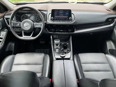 Certified 2023 Nissan Rogue SV w/ SV Premium B Package AWD/4WD image 13
