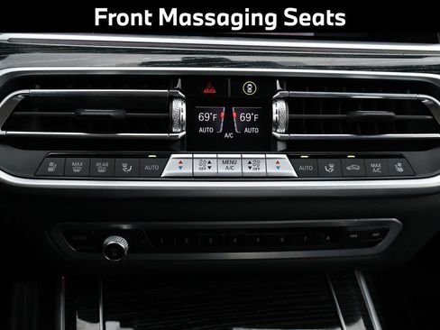 Used 2021 BMW X7 M50i AWD/4WD image 29
