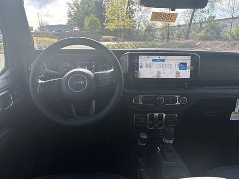 New 2025 Jeep Gladiator Sport w/ Premium Package image 20