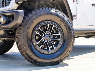 Used 2025 Jeep Wrangler Unlimited Rubicon AWD/4WD video 2