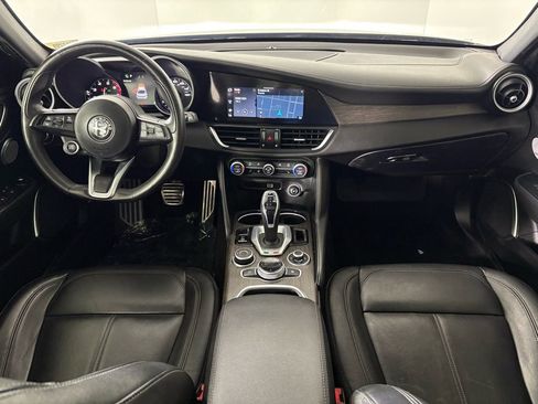 Used 2022 Alfa Romeo Giulia Ti image 30