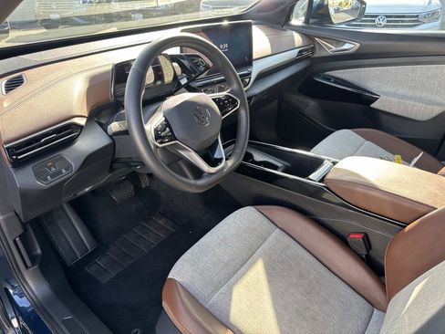 Certified 2023 Volkswagen ID.4 2WD image 12