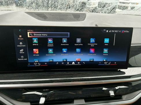 Used 2024 BMW X5 xDrive40i w/ M Sport Package image 29