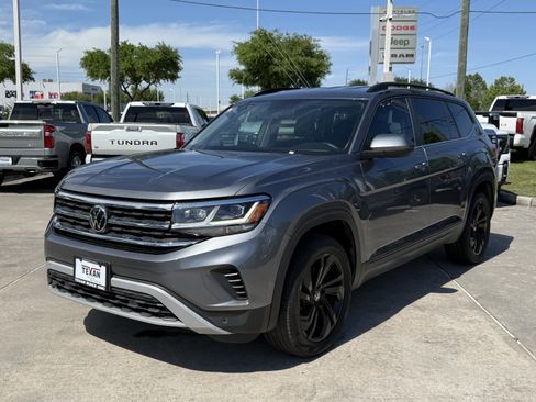 Used 2023 Volkswagen Atlas SE image 9