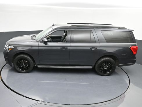 Certified 2022 Ford Expedition Max XLT image 38