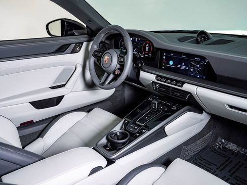 Certified 2026 Porsche 911 Carrera S RWD image 14