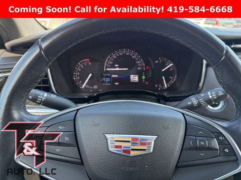 Used 2017 Cadillac XT5 FWD image 10