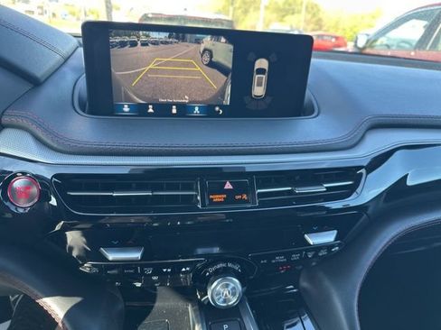 Used 2023 Acura MDX A-Spec image 32