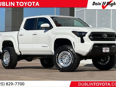 Used 2025 Toyota Tacoma SR5
