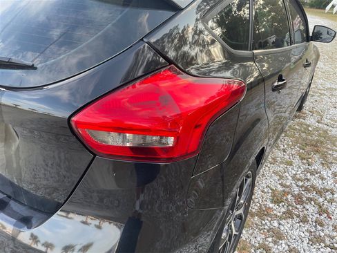 Used 2018 Ford Focus SEL image 41