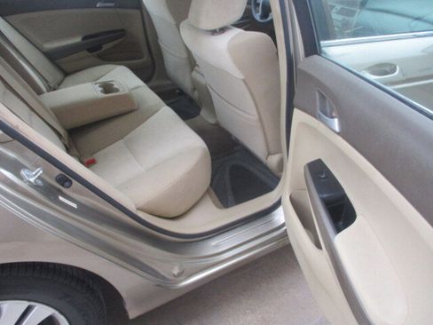 Used 2008 Honda Accord LX-P image 20