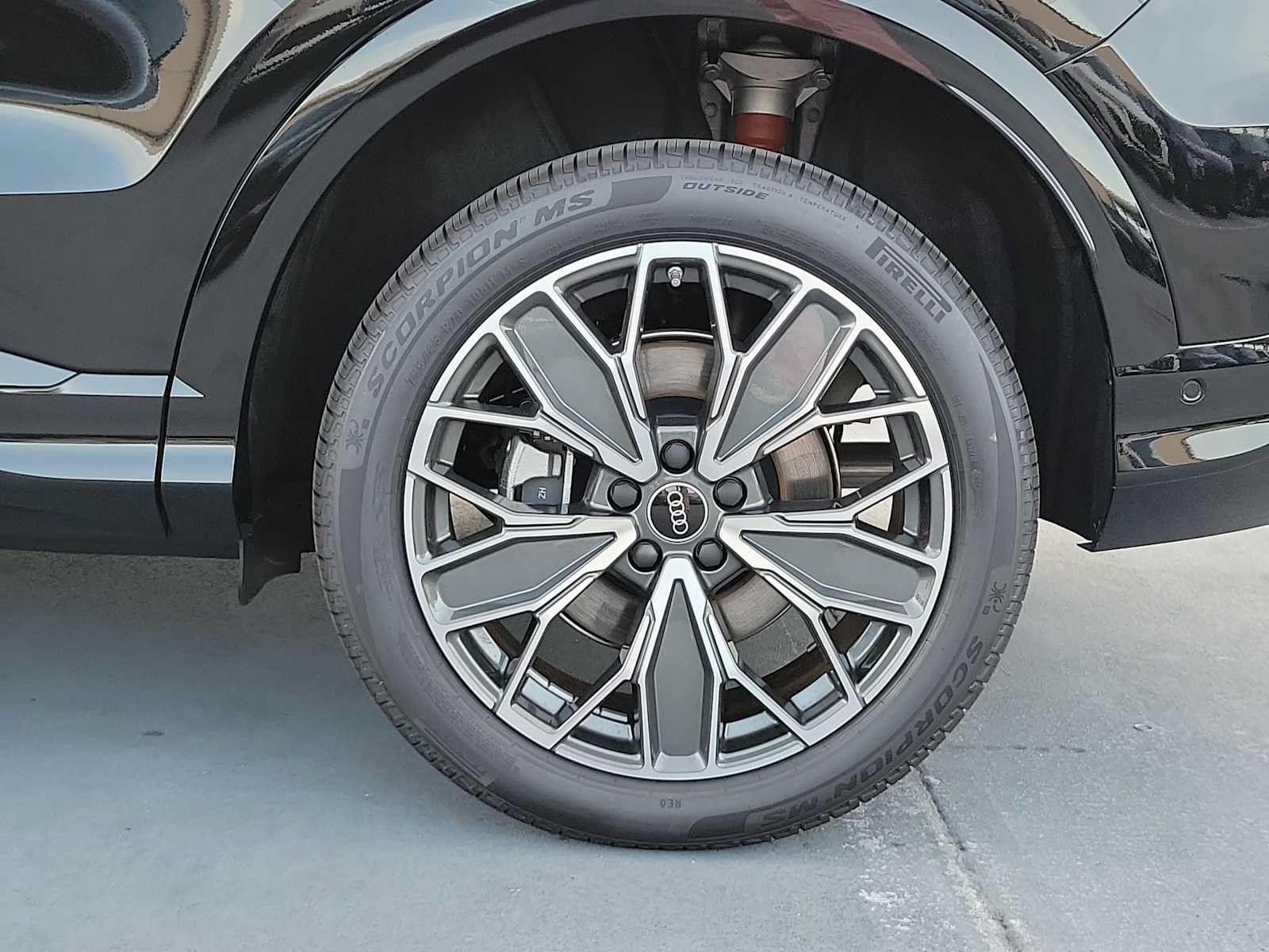 New 2026 Audi Q5 Premium Plus AWD/4WD image 12