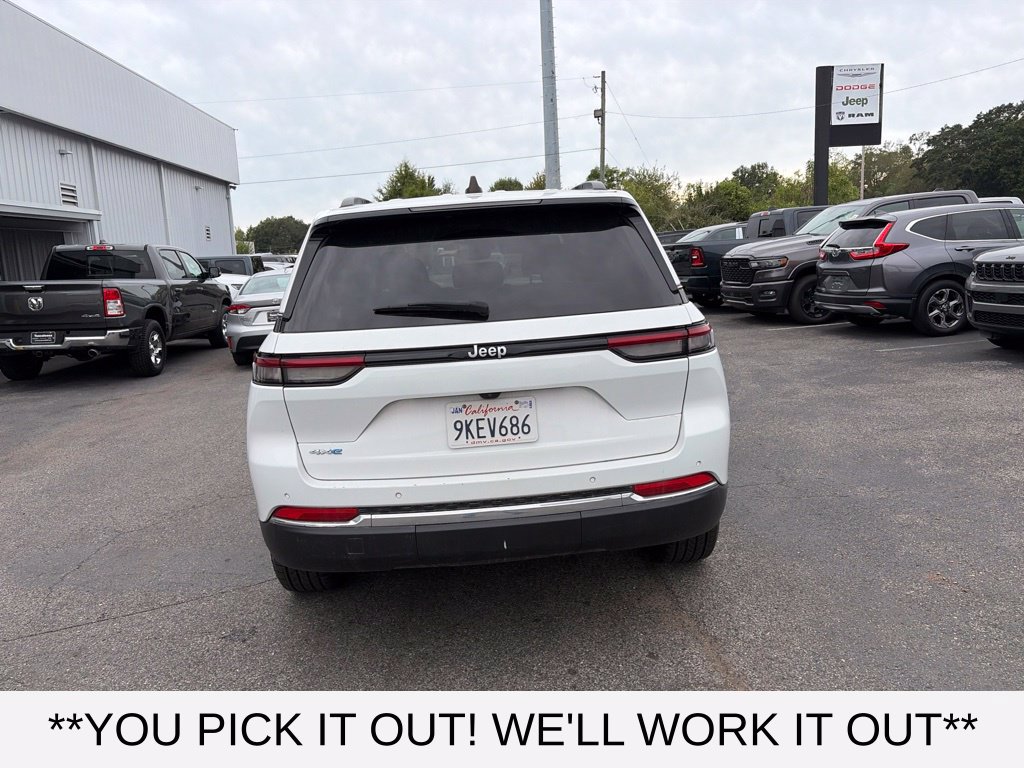 Used 2024 Jeep Grand Cherokee Limited 4xe AWD/4WD image 5