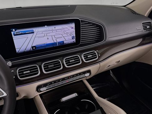 New 2026 Mercedes-Benz GLS 450 4MATIC image 20
