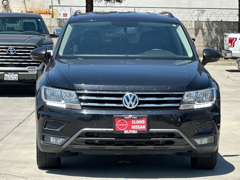 Used 2018 Volkswagen Tiguan S FWD image 11