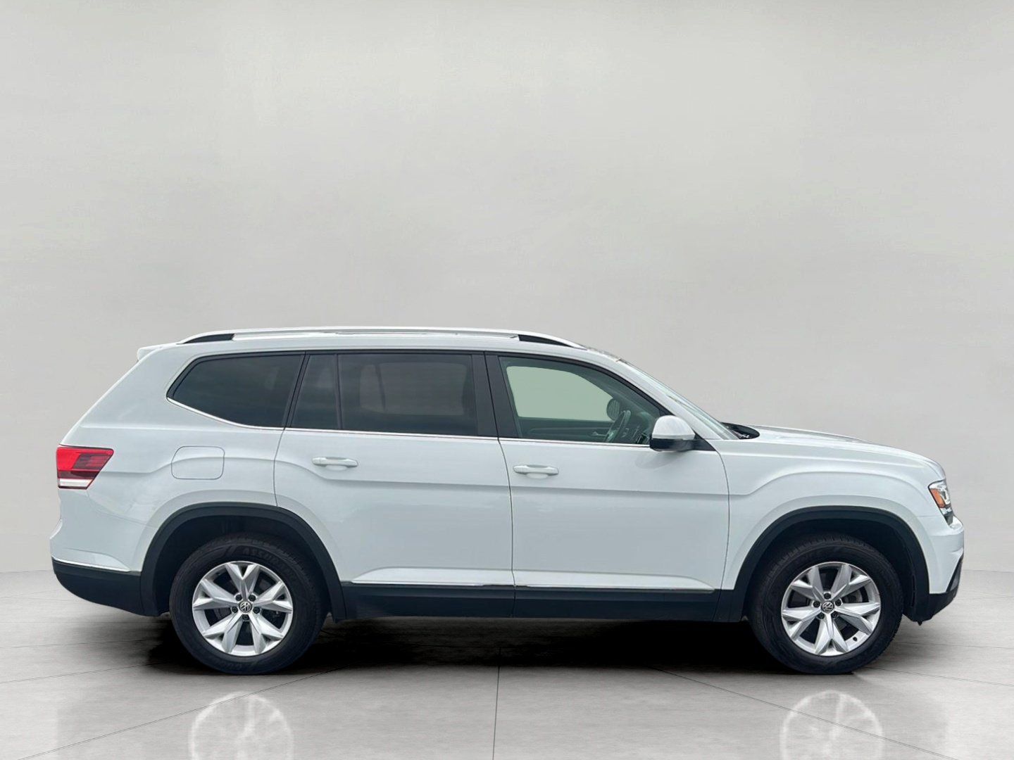 Used 2018 Volkswagen Atlas SEL AWD/4WD image 8