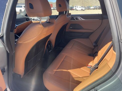 Used 2023 BMW i4 eDrive40 RWD image 11