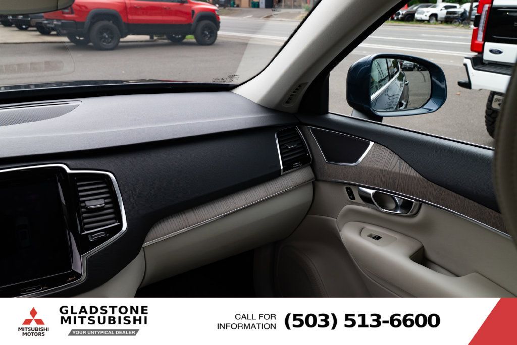 Used 2023 Volvo XC90 B5 Plus w/ Protection Package Premier AWD/4WD image 5