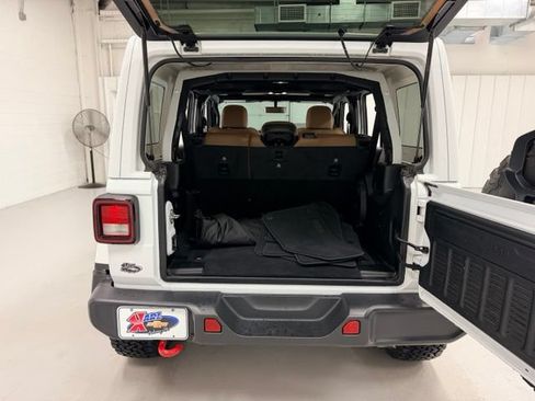 Used 2021 Jeep Wrangler Unlimited Rubicon AWD/4WD image 24